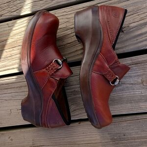 Ariat 93663 Del Mar Horsebit Accent Cognac Leather Womens Clogs Shoes Size 9.5